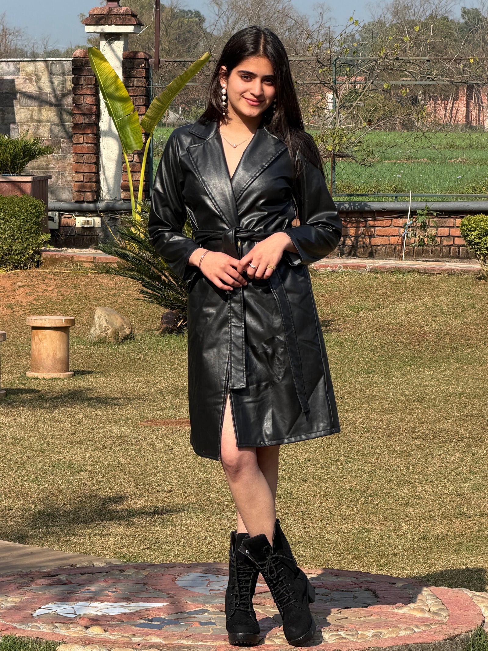 TANDUL Women Stunning Black Leather Coat