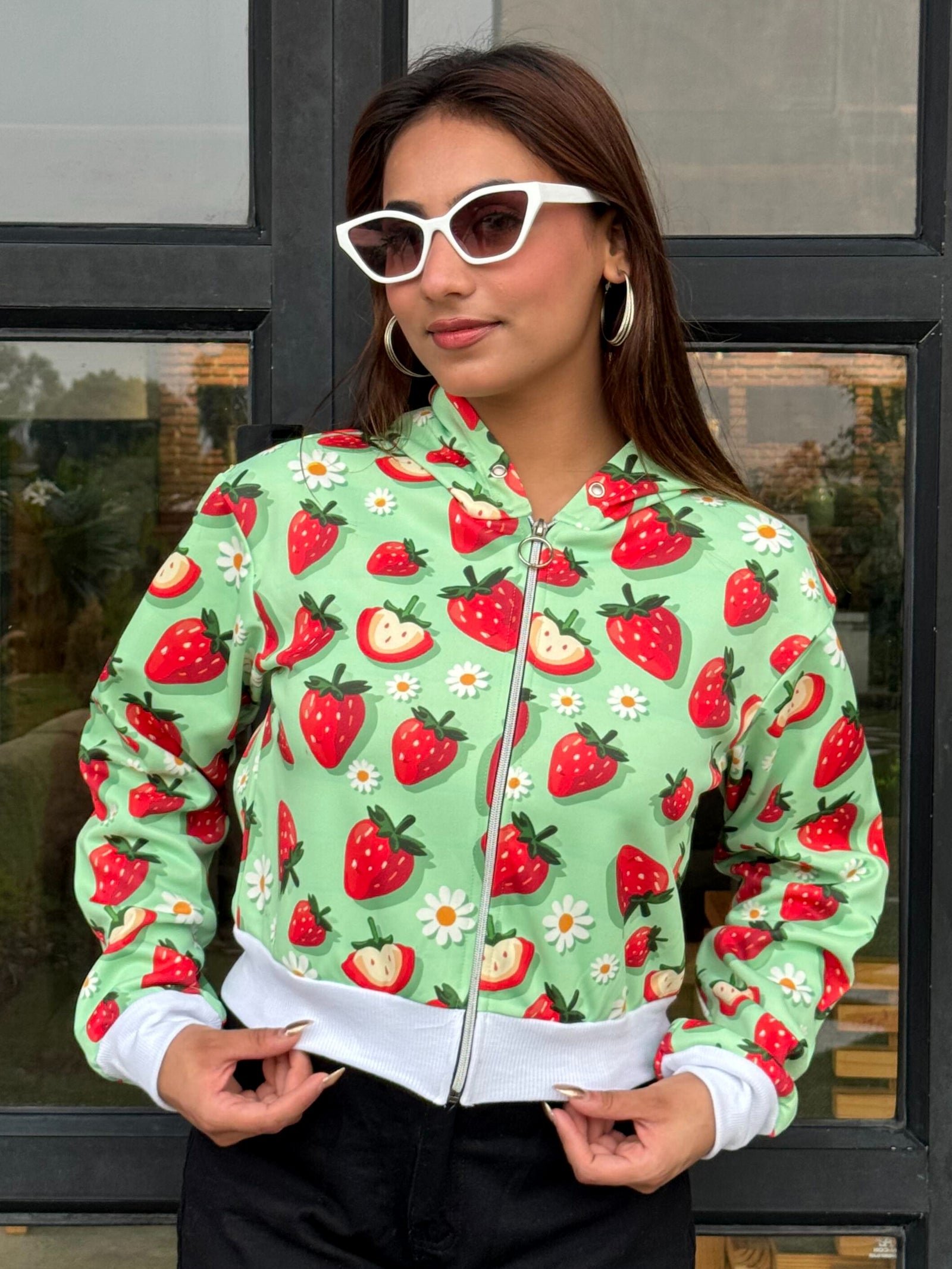 TANDUL Women Strawberry Printed Sweatshirt