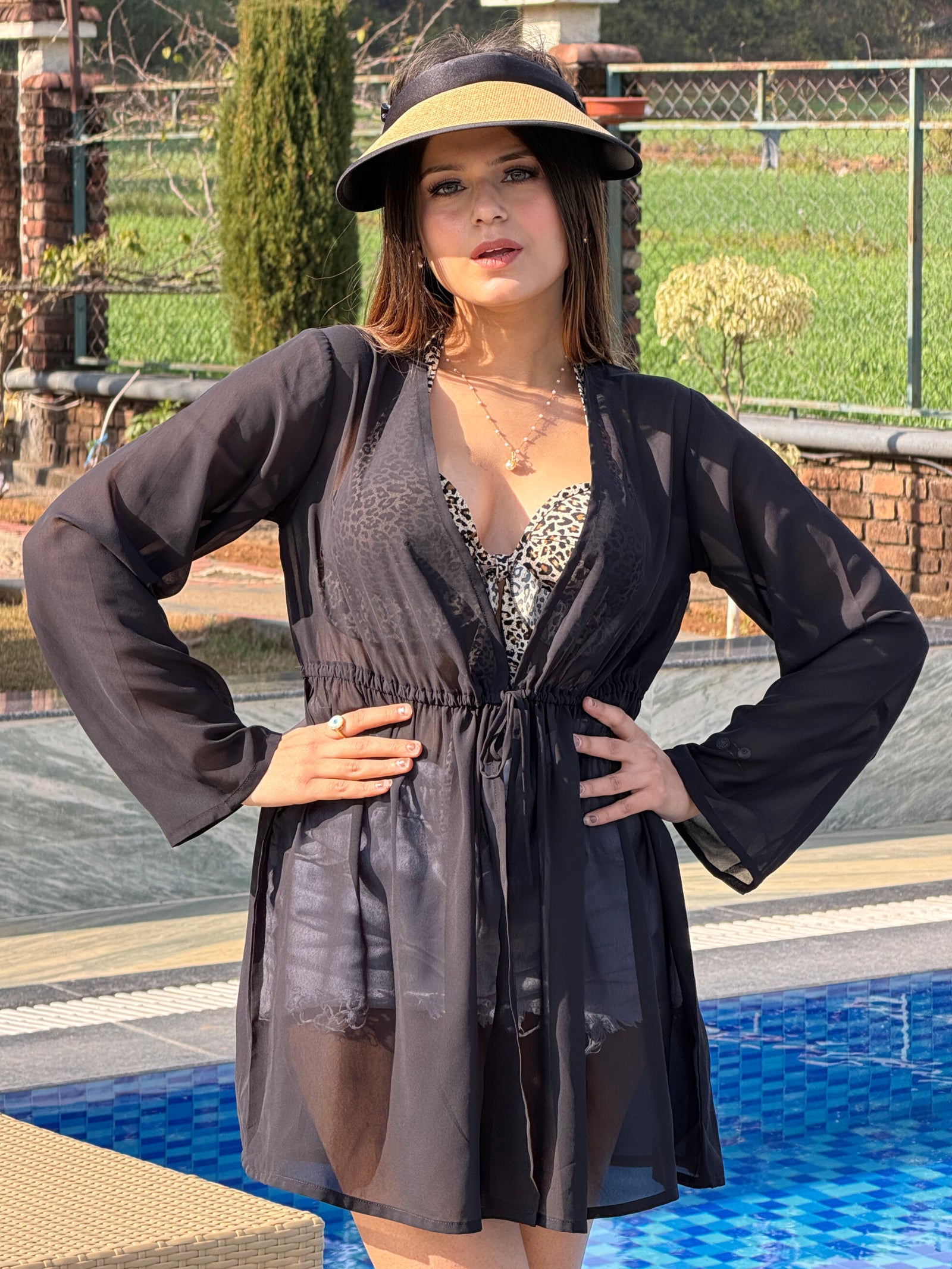 TANDUL Women Sleek Black  Full Sleeve Shrug