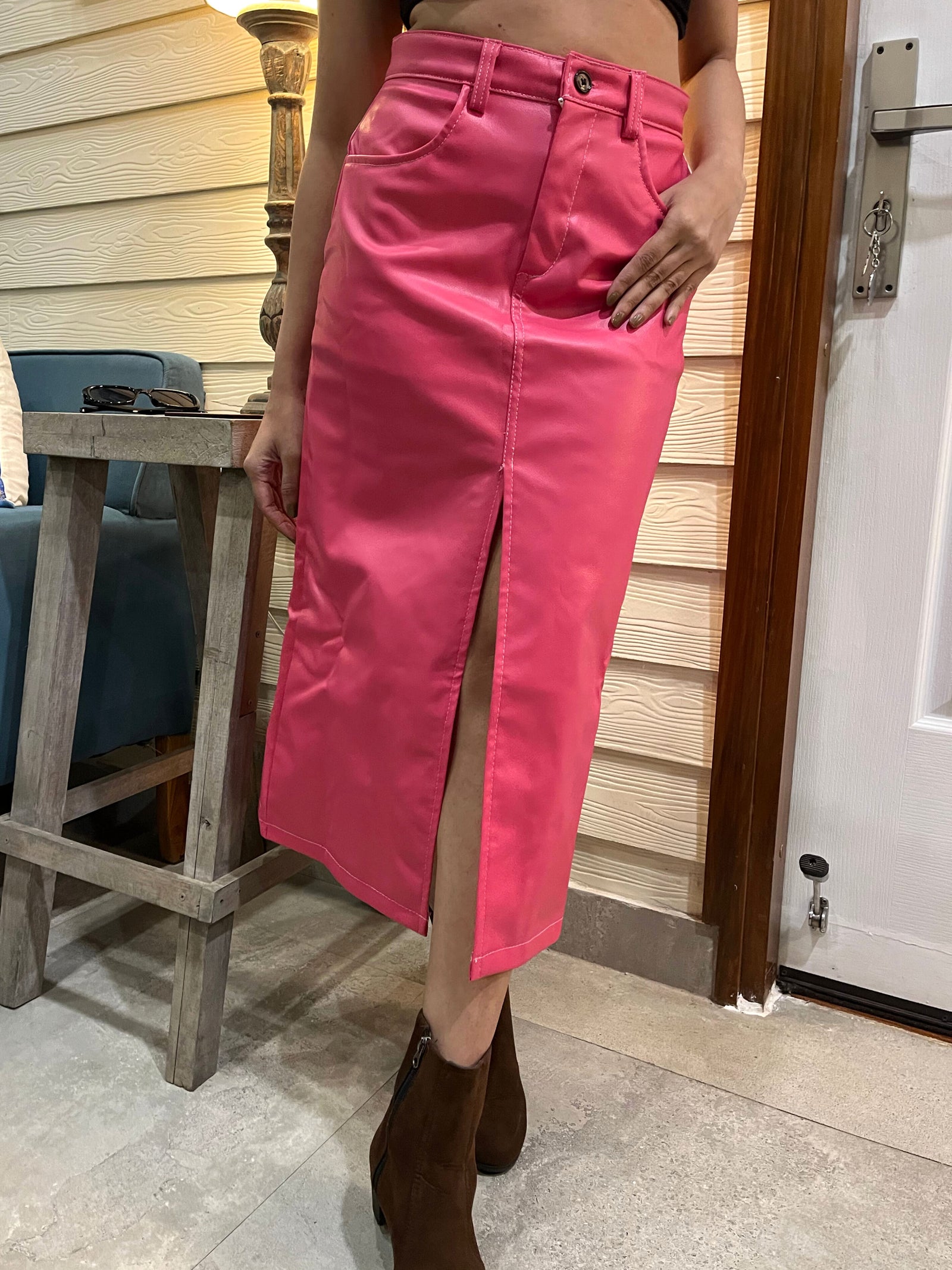 TANDUL Women Stunning Pink Leather Skirt