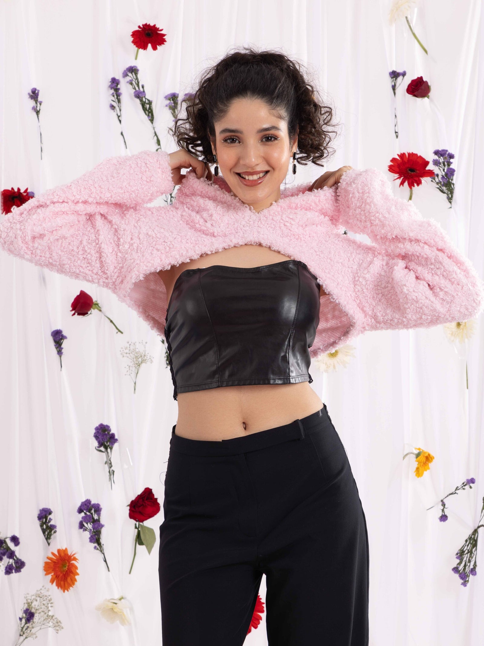 TANDUL Casual Regular Sleeves Solid Women Pink Crop Hoodie