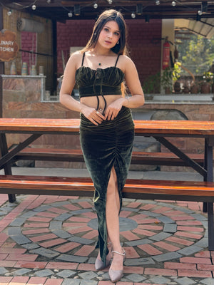 TANDUL Women Exquisite Green Velvet Co-ord Set