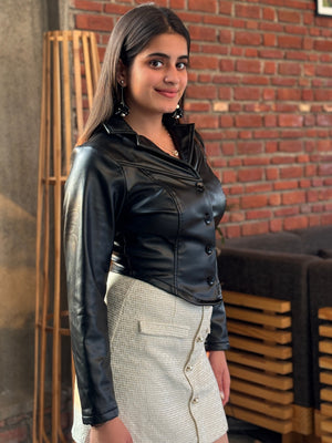 TANDUL Women Sleek Black Crop Leather Jacket