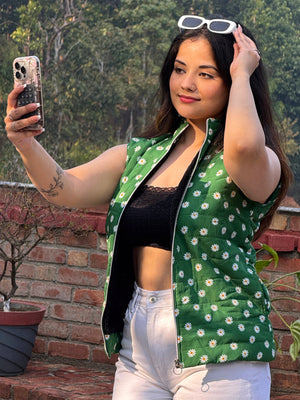 TANDUL Women Stunning Green Floral Printed Sleeveless Jacket
