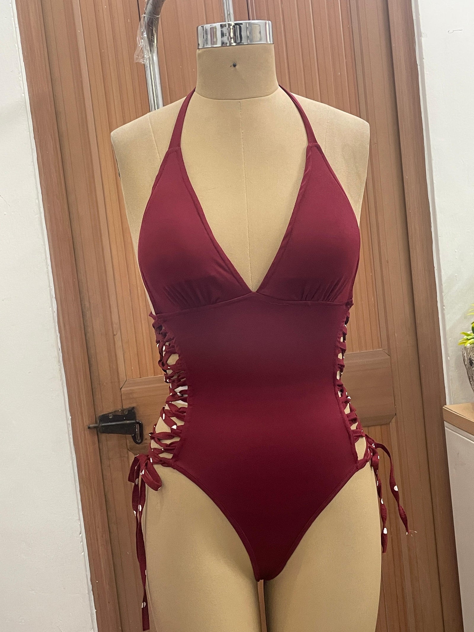 ELTIRE Women's Side Detailed Maroon Bodysuit