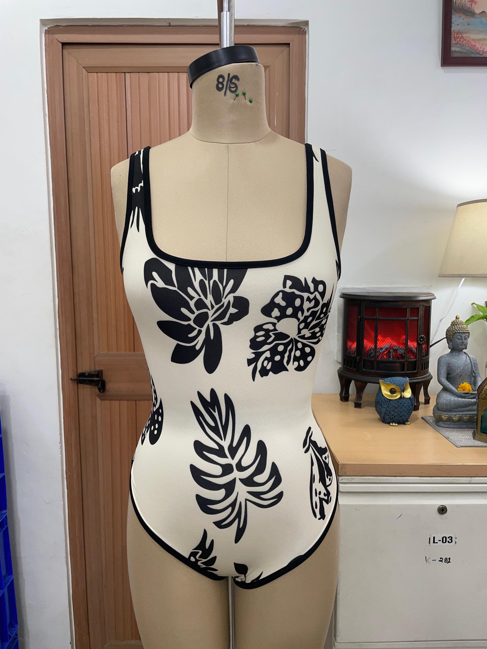 ELTIRE Women Stunning Printed Bodysuit