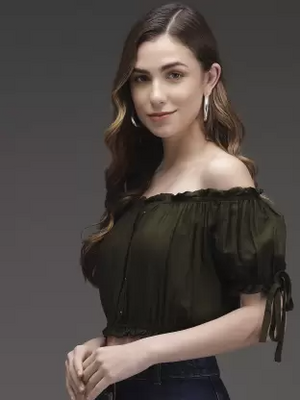 Casual Solid Women Green Top